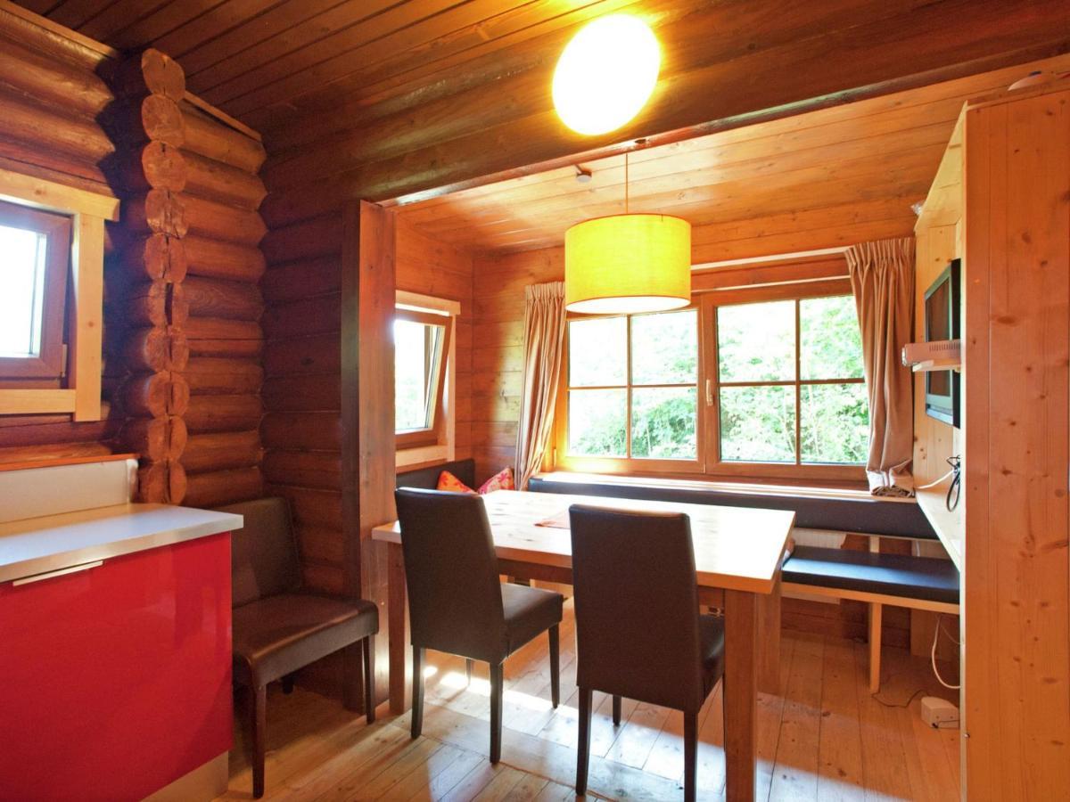 Chalet In Woergl Near Skiwelt Wilder Kaiser Salvenberg Exterior photo